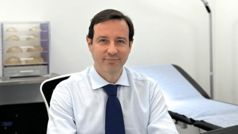 Dr Michail Vourvachis